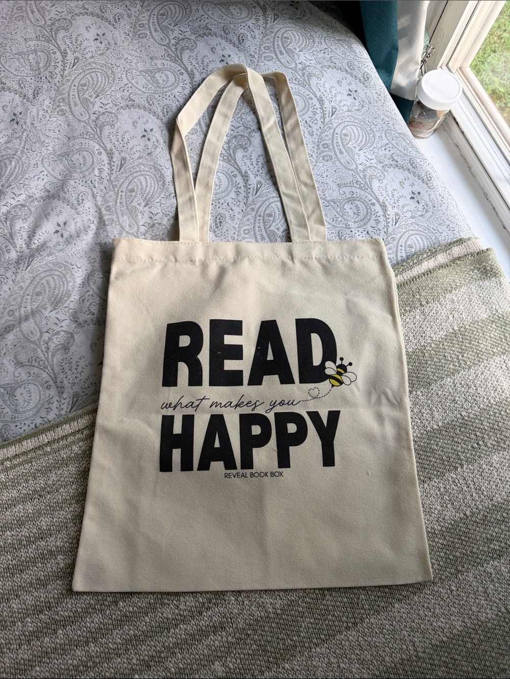 "Read What Makes You Happy" Canvas Tote - Cream